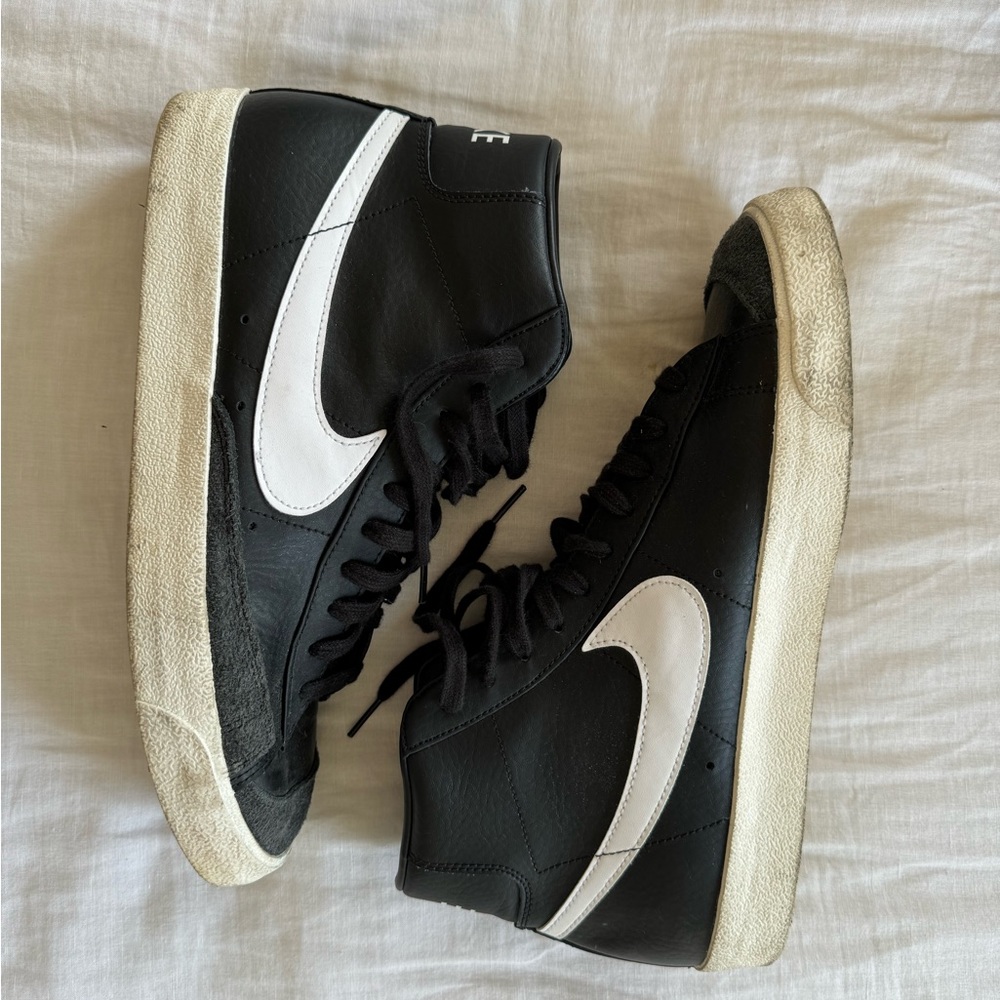 Black Leather Nike Blazer Mid ‘77 - 11.5